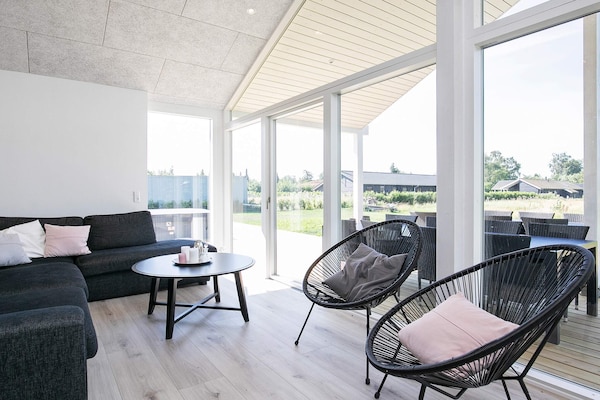 Foto van 14 persoons vakantie huis in Væggerløse - Vakantiehuis in Væggerløse - Indoor