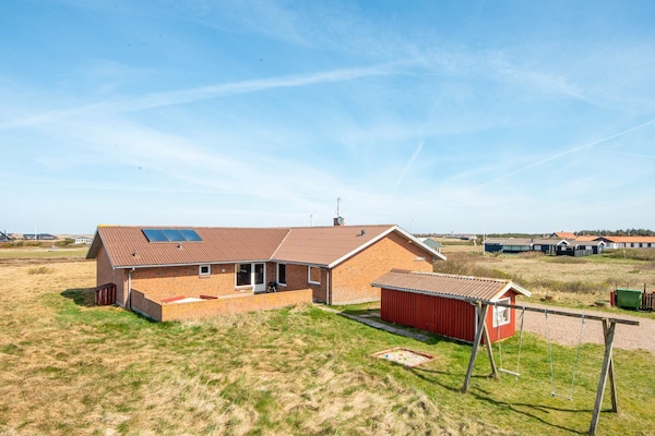 Foto van 14 persoons vakantie huis in Harboøre - Vakantiehuis in Harboøre - Outdoor