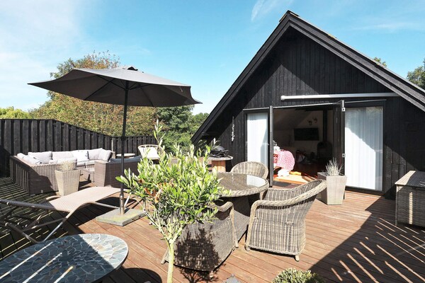 Foto van Vakantiehuis vlakbij de zwemsteiger - Vakantiehuis in Karrebæksminde - View