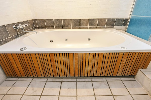 Foto van 10 persoons vakantie huis in Hadsund - Vakantiehuis in Hadsund - Spa