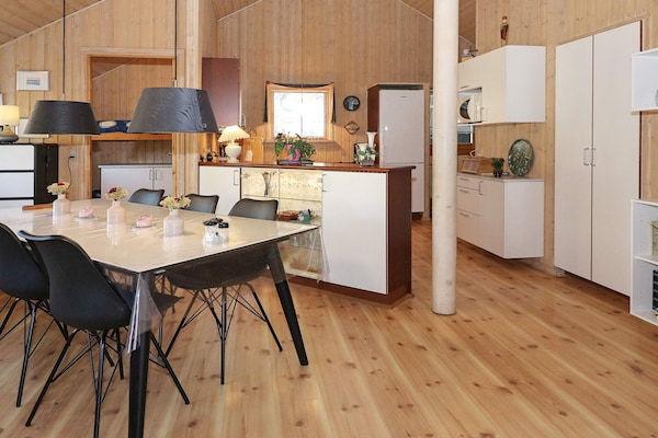 Foto van 10 persoons vakantie huis in Hadsund - Vakantiehuis in Hadsund - Indoor