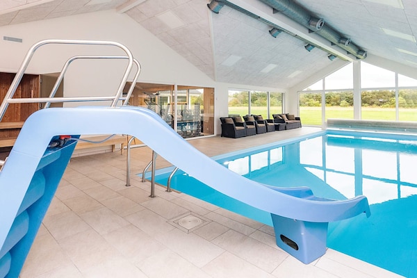 Foto van 15 persoons vakantie huis in Højslev - Vakantiehuis in Højslev - Pool