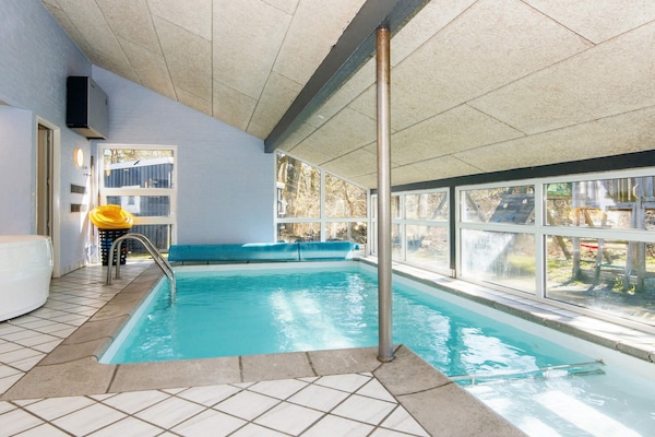Foto van 12 persoons vakantie huis in Glesborg - Vakantiehuis in Glesborg - Pool