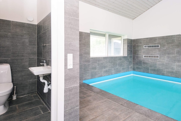 Foto van Zomerhuis met zwembad, sauna - Vakantiehuis in Rømø - Pool