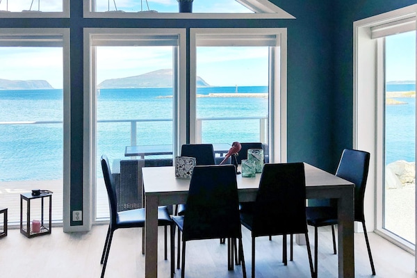Foto van 10 persoons vakantie huis in Brattvåg - Vakantiehuis in Brattvåg - Indoor
