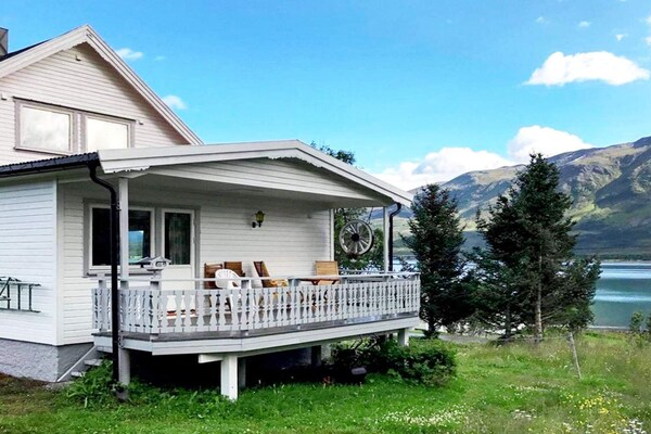 Foto van Kusttoevlucht in Lyngen-By Traum - Vakantiehuis in Svensby - Outdoor