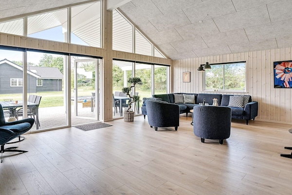 Foto van 18 persoons vakantie huis in Grenaa - Vakantiehuis in Grenaa - Indoor