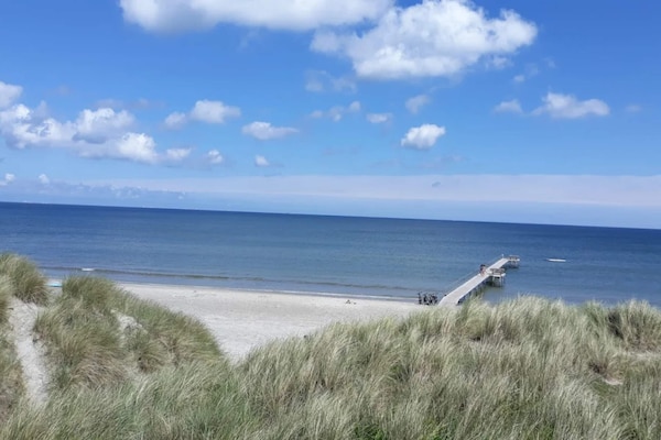 Foto van Luxe toevluchtsoord bij Bratten Strand-By Traum - Vakantiehuis in Jerup - WaterView