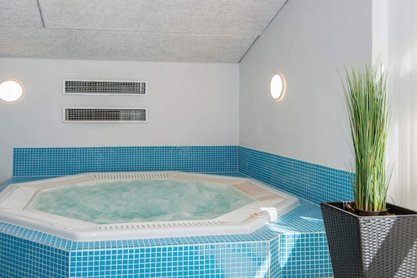 Foto van 12 persoons vakantie huis in Glesborg - Vakantiehuis in Glesborg - Spa
