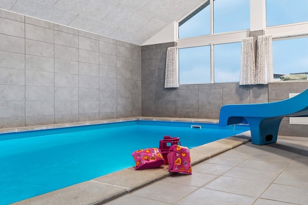 Foto van 18 persoons vakantie huis in Hasselberg - Vakantiehuis in Kappeln - Pool