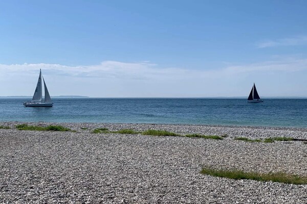 Foto van 6 persoons vakantie huis in Knebel - Vakantiehuis in Knebel - WaterView