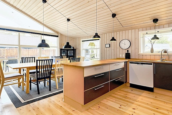 Foto van 10 persoons vakantie huis in Væggerløse - Vakantiehuis in Væggerløse - Indoor