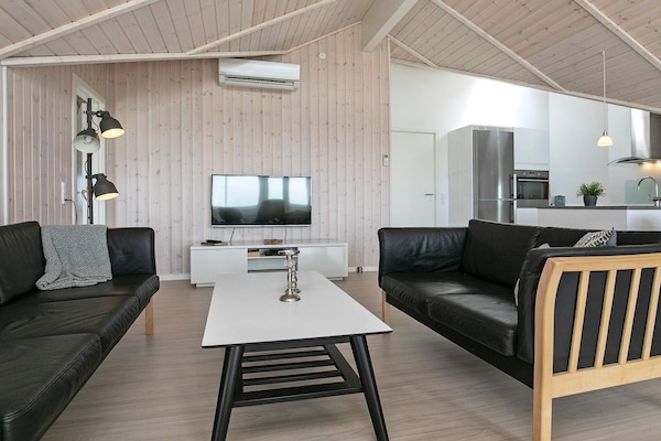Foto van 10 persoons vakantie huis in Harboøre - Vakantiehuis in Harboøre - Indoor