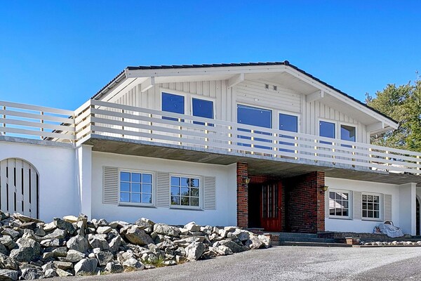 Foto van 12 persoons vakantie huis in Fitjar - Vakantiehuis in Fitjar - Outdoor