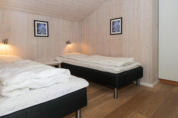 Foto van 10 persoons vakantie huis in Ringkøbing - Vakantiehuis in Ringkøbing - Indoor