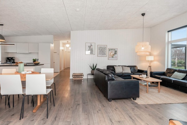 Foto van 14 persoons vakantie huis in Glesborg - Vakantiehuis in Glesborg - Indoor