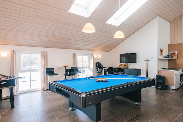 Foto van 14 persoons vakantie huis in Blåvand - Vakantiehuis in Blåvand - Indoor