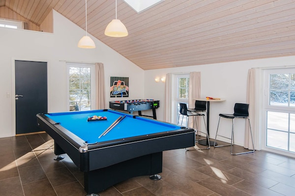 Foto van 14 persoons vakantie huis in Blåvand - Vakantiehuis in Blåvand - Indoor