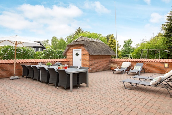 Foto van 12 persoons vakantie huis in Væggerløse - Vakantiehuis in Væggerløse - View