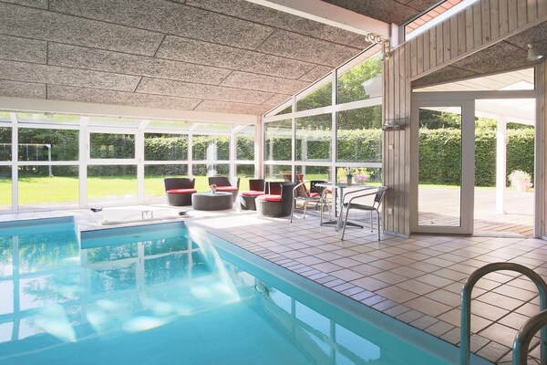 Foto van 10 persoons vakantie huis in Tisvildeleje - Vakantiehuis in Tisvildeleje - Pool
