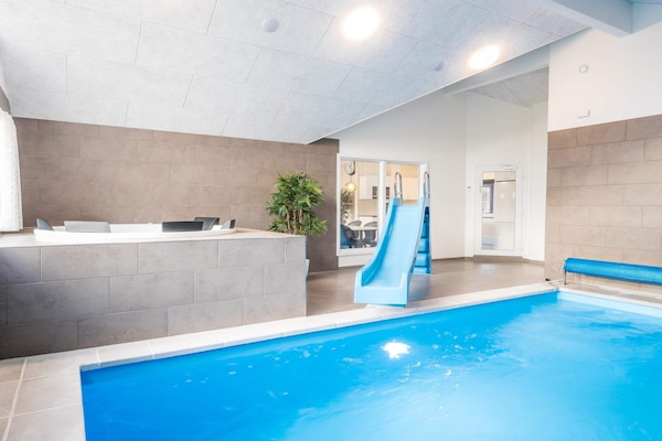 Foto van 16 persoons vakantie huis in Nørre Nebel - Vakantiehuis in Nørre Nebel - Pool