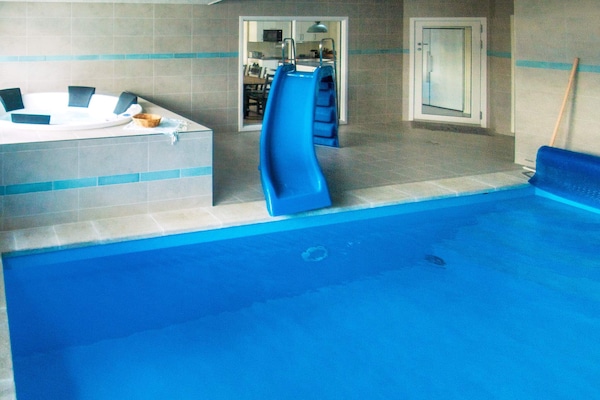 Foto van 18 persoons vakantie huis in Væggerløse - Vakantiehuis in Væggerløse - Pool