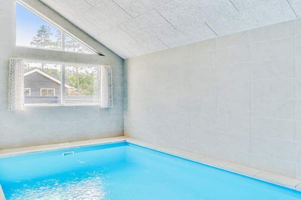 Foto van 14 persoons vakantie huis in Væggerløse - Vakantiehuis in Væggerløse - Pool
