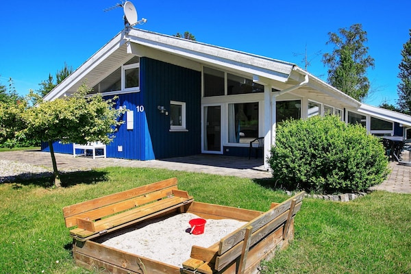 Foto van 12 persoons vakantie huis in Væggerløse - Vakantiehuis in Væggerløse - View