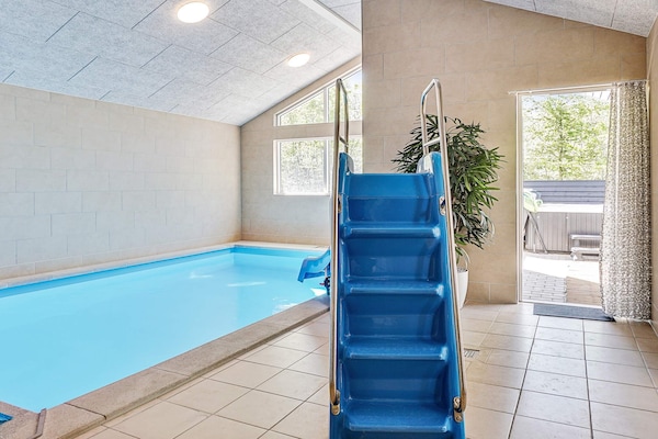 Foto van 18 persoons vakantie huis in Fjerritslev - Vakantiehuis in Fjerritslev - Pool