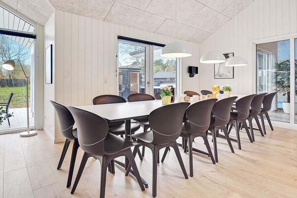 Foto van 14 persoons vakantie huis in Væggerløse - Vakantiehuis in Væggerløse - Indoor