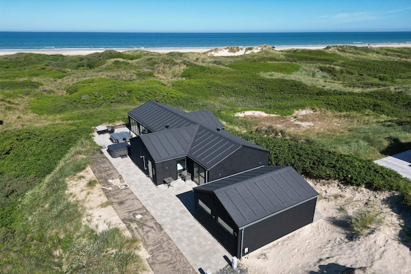 Foto van 10 persoons vakantie huis in Løkken - Vakantiehuis in Løkken - Outdoor
