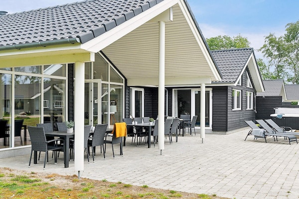 Foto van 16 persoons vakantie huis in Væggerløse - Vakantiehuis in Væggerløse - Outdoor