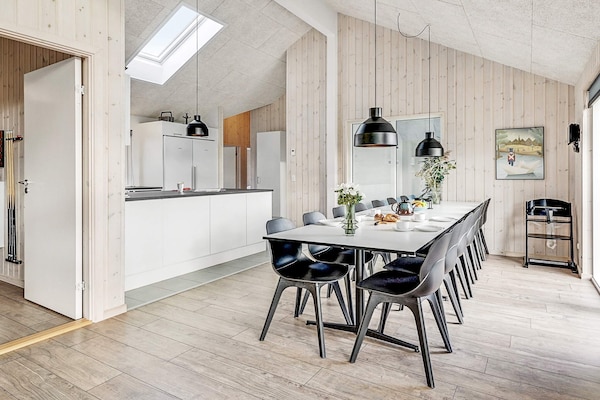 Foto van 14 persoons vakantie huis in Idestrup - Vakantiehuis in Idestrup - Indoor