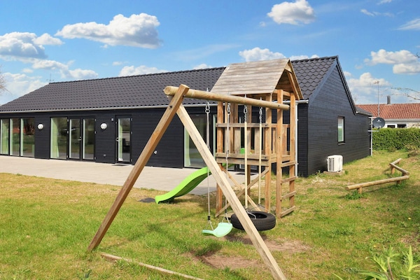 Foto van 14 persoons vakantie huis in Hadsund - Vakantiehuis in Hadsund - Outdoor