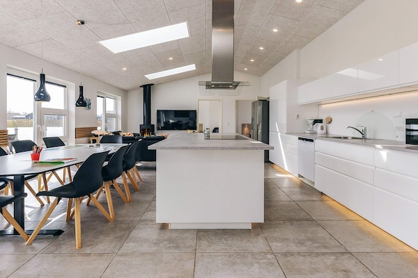 Foto van 10 persoons vakantie huis in Løkken - Vakantiehuis in Løkken - Indoor
