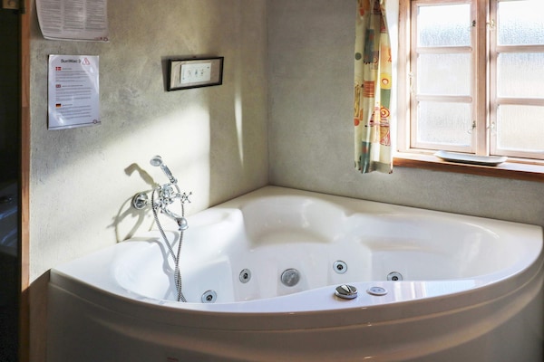 Foto van 10 persoons vakantie huis in Hadsund - Vakantiehuis in Hadsund - Spa