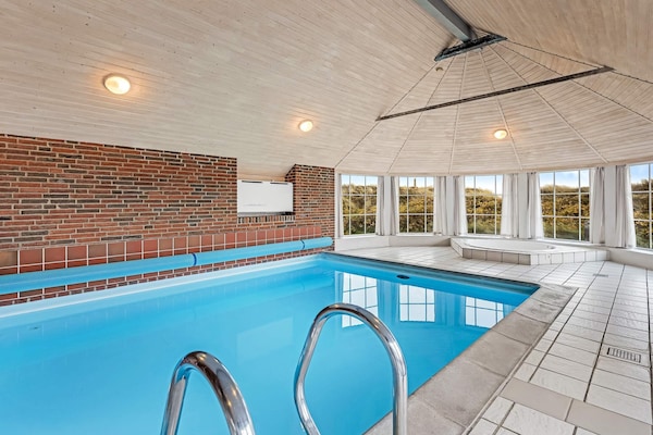 Foto van 10 persoons vakantie huis in Ringkøbing - Vakantiehuis in Ringkøbing - Pool