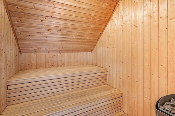 Foto van 10 persoons vakantie huis in Ringkøbing - Vakantiehuis in Ringkøbing - Spa