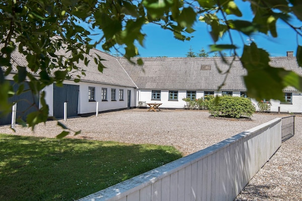 Foto van 14 persoons vakantie huis in Ørsted-By Traum - Vakantiehuis in Ørsted - Outdoor