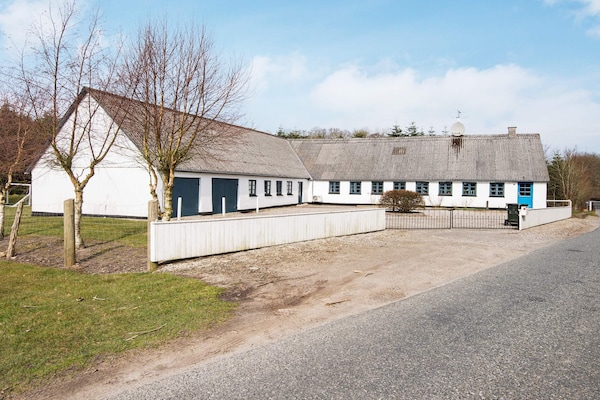 Foto van 14 persoons vakantie huis in Ørsted-By Traum - Vakantiehuis in Ørsted - Outdoor