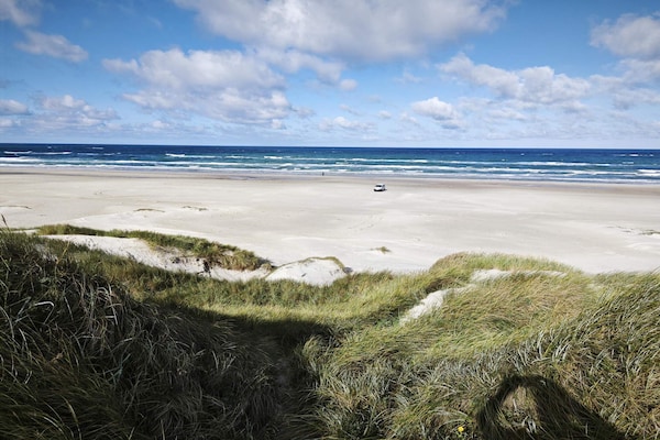 Foto van Verblijf in een afgelegen villa met zwembad - Vakantiehuis in Blokhus - WaterView