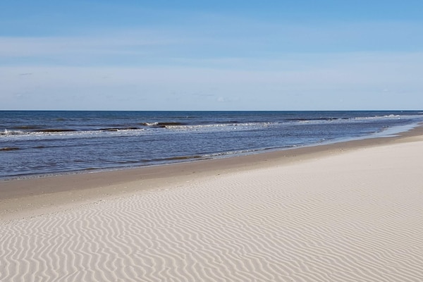 Foto van Verblijf in een afgelegen villa met zwembad - Vakantiehuis in Blokhus - WaterView