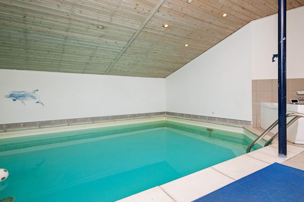 Foto van 12 persoons vakantie huis in Væggerløse-By Traum - Pool