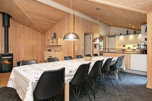 Foto van 12 persoons vakantie huis in Væggerløse-By Traum - Indoor
