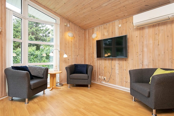 Foto van 12 persoons vakantie huis in Væggerløse-By Traum - Indoor