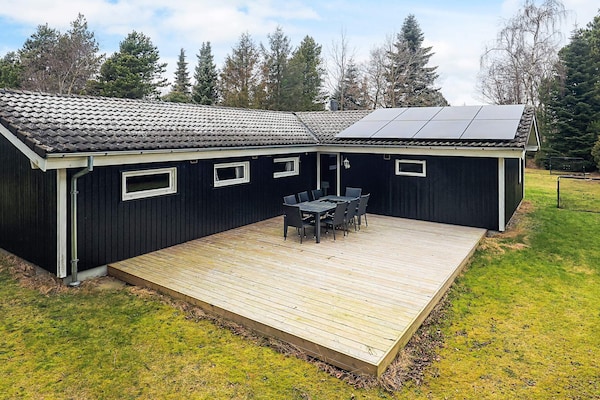 Foto van 12 persoons vakantie huis in Væggerløse-By Traum - View