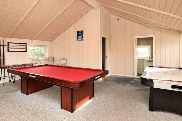 Foto van 10 persoons vakantie huis in Væggerløse-By Traum - Indoor
