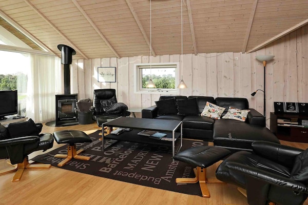 Foto van 10 persoons vakantie huis in Væggerløse-By Traum - Indoor
