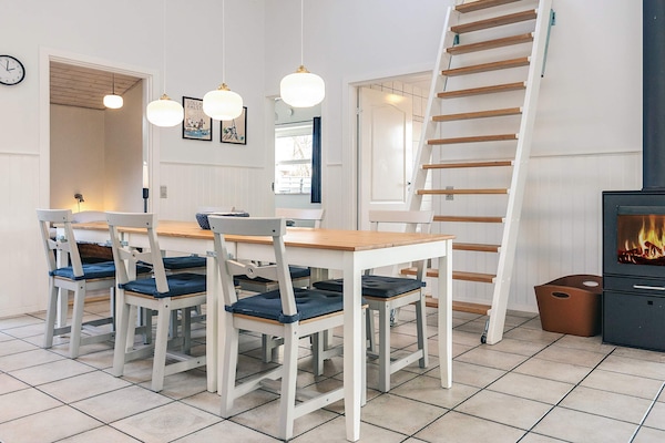 Foto van 12 persoons vakantie huis in Væggerløse-By Traum - Indoor