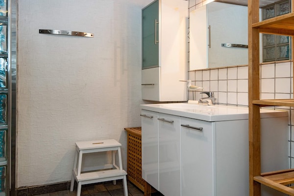 Foto van Een gezinsvriendelijke oase met zwembad. - Vakantiehuis in Henne - Indoor